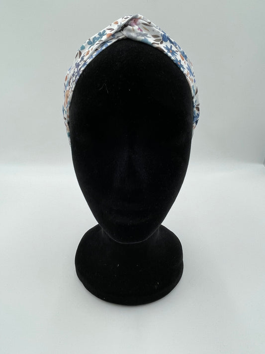 Bandeau turban - Fleurs bleues sur fond blanc