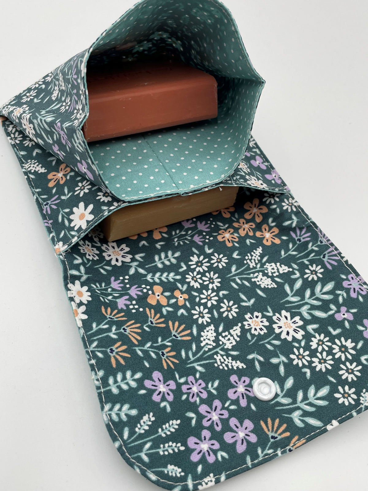 Fleurs et Menthe