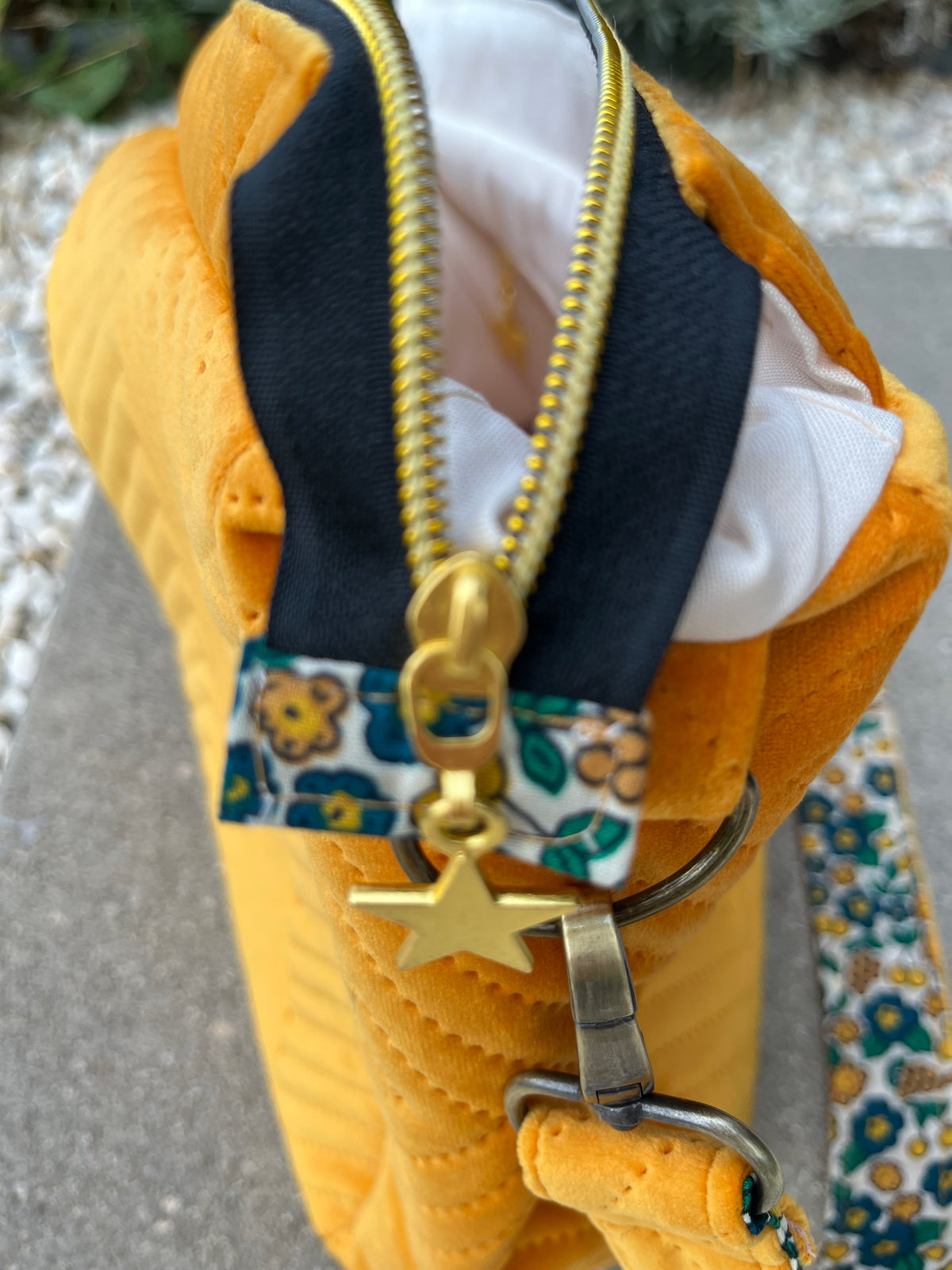 Sac à l'épaule - Velours à Chevrons Jaune