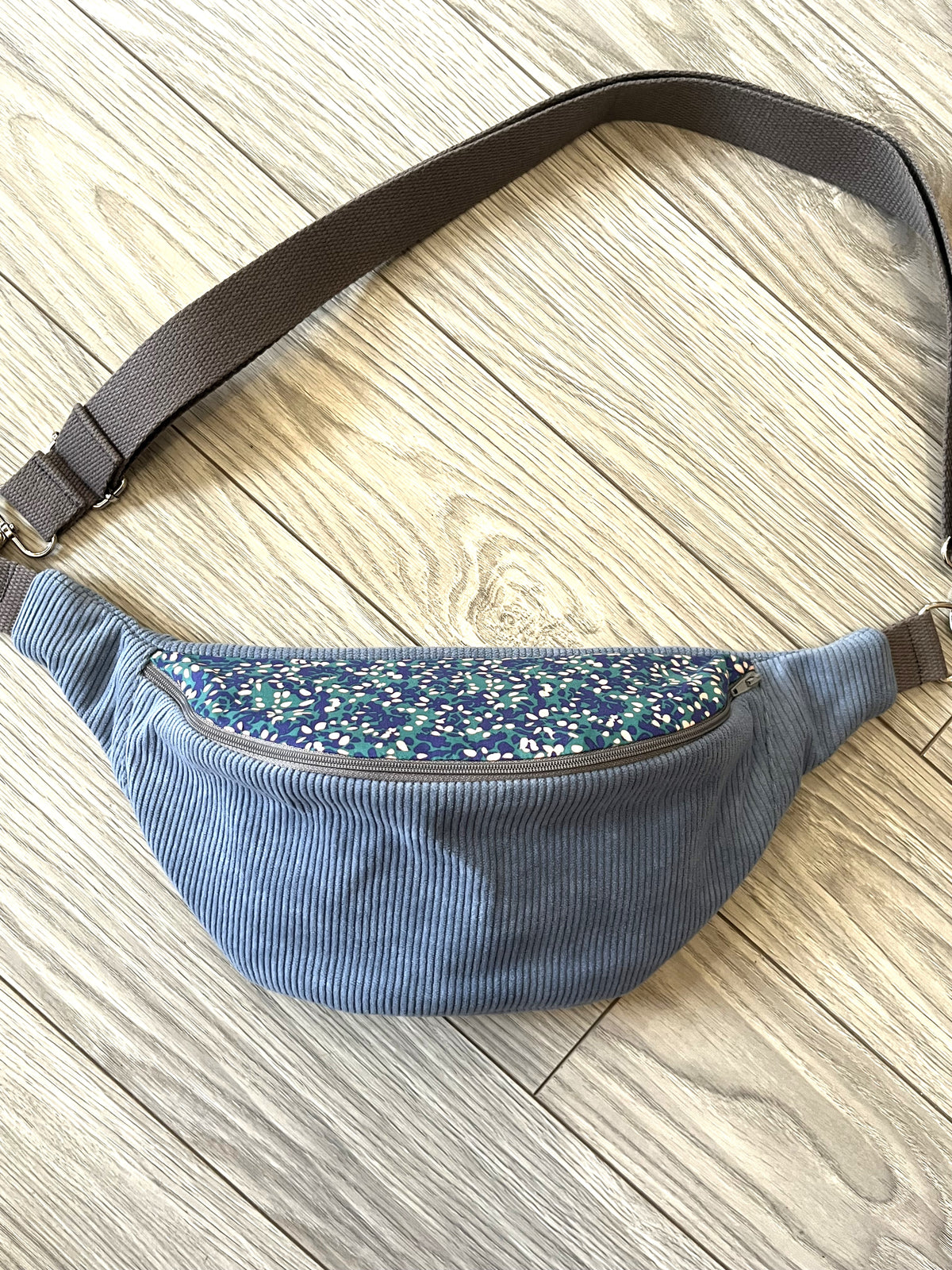Sac banane adulte - Confettis Bleus Velours