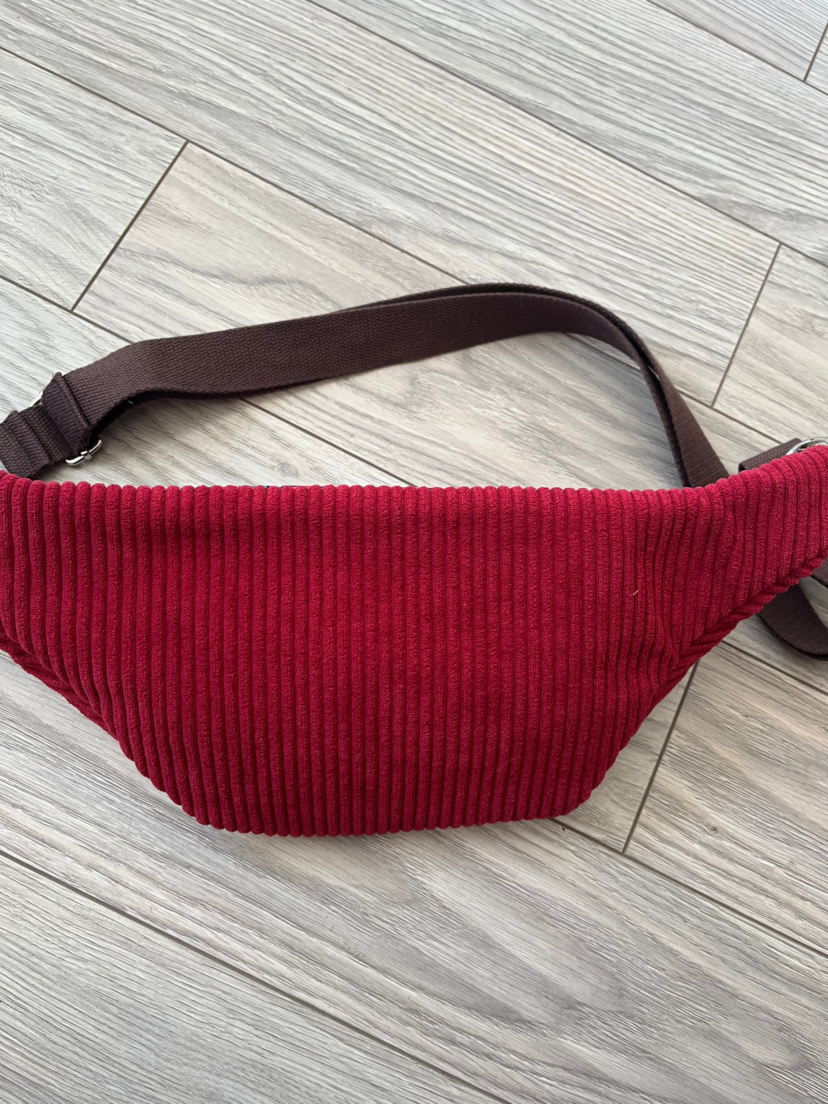 Sac banane adulte - Baies Rouges Velours
