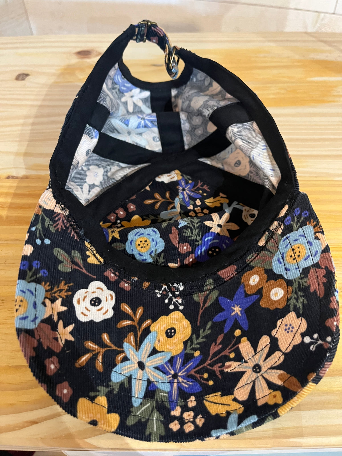 Casquette adulte - Velours fleuri
