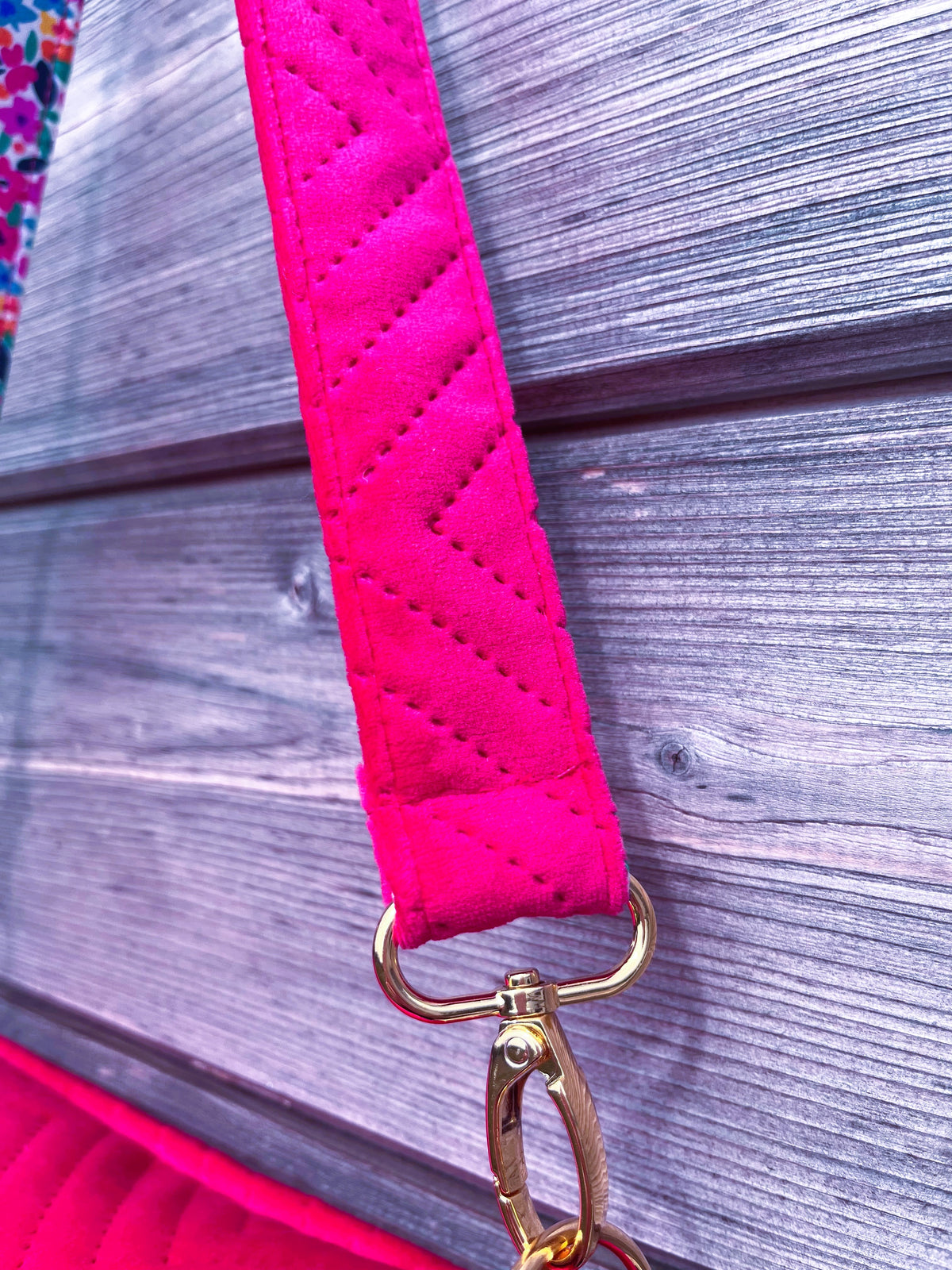 Sac à l'épaule - Velours à Chevrons Fuchsia